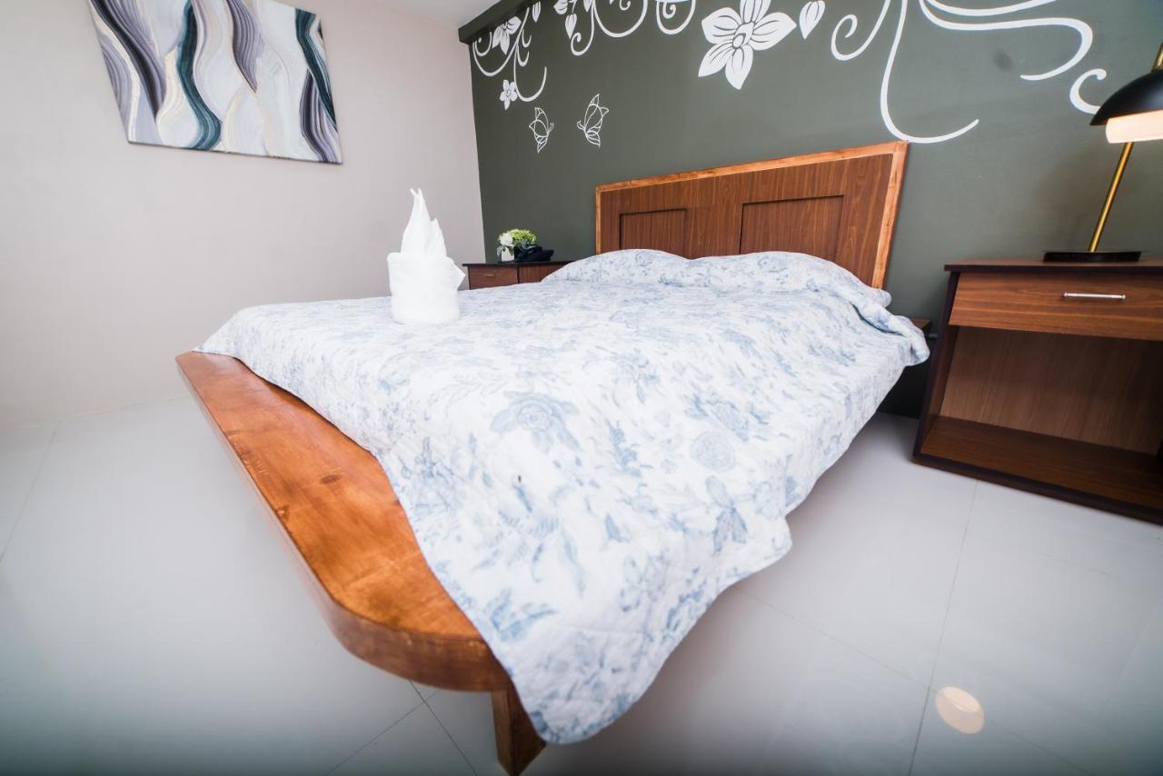 Jsb Suites Dipolog Eksteriør bilde